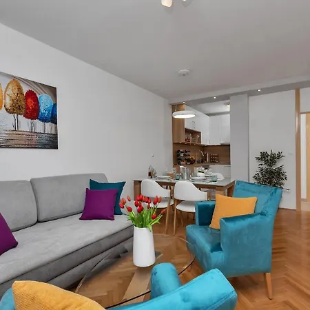 Bruno & Toni Deluxe * Макарска