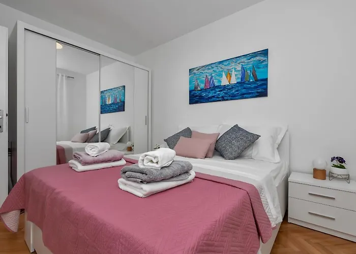 Bruno & Toni Deluxe דירה מאקרסקה