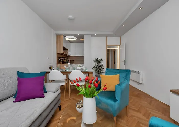 Bruno & Toni Deluxe מאקרסקה