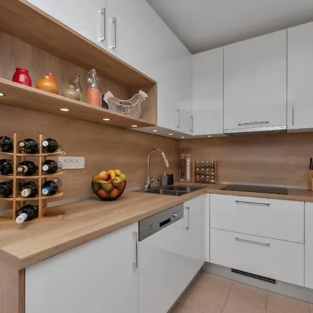 Bruno & Toni Deluxe Apartamento Makarska